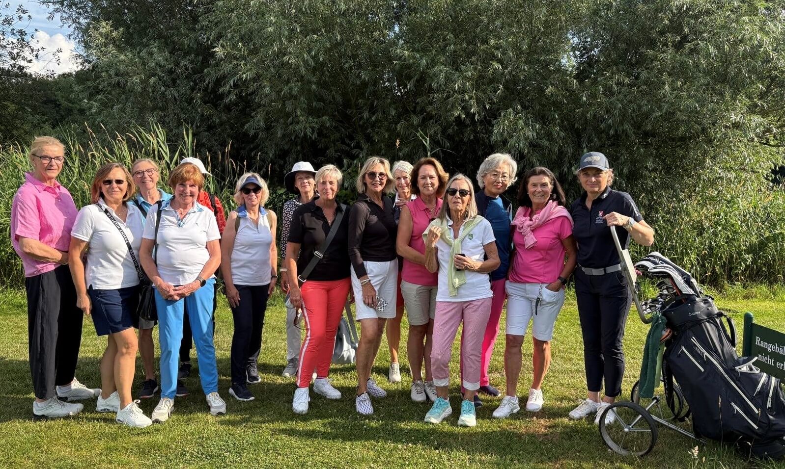 Pink Ladies - Goldgraeber Turnier im Golfclub Isernhagen